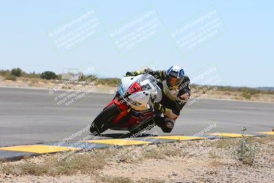 media/May-12-2024-SoCal Trackdays (Sun) [[ad755dc1f9]]/11-Turn 3 Inside (1140am)/